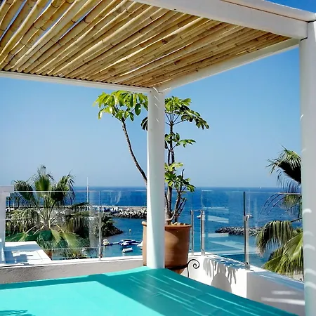 Отель Flamingo Mate 4*