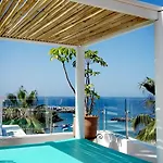Hotel Flamingo Mate 4*
