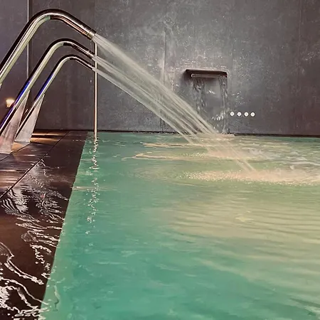 Hotel Flamingo Mate 4*