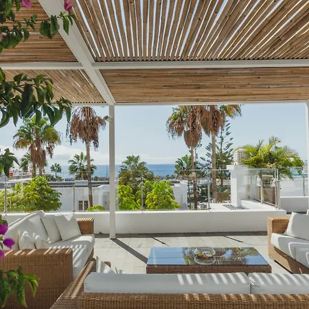 Flamingo Mate Otel 4*